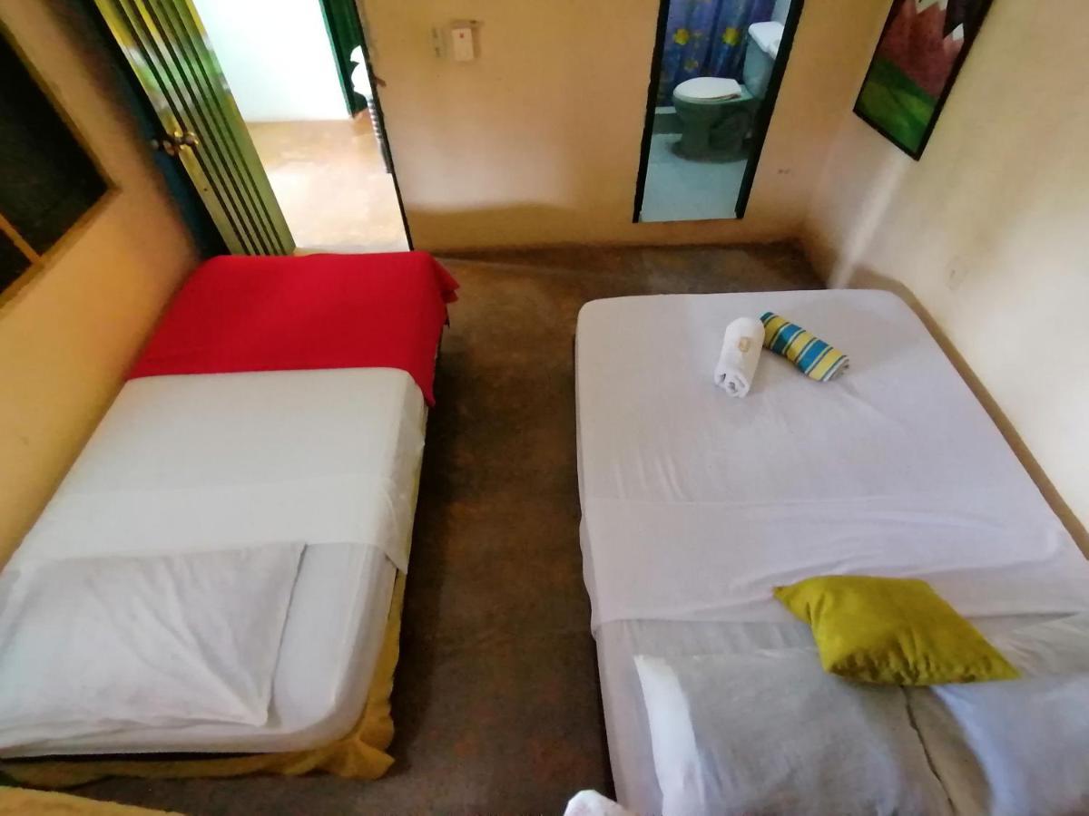 Hostel Villa Mary ตากังกา ภายนอก รูปภาพ