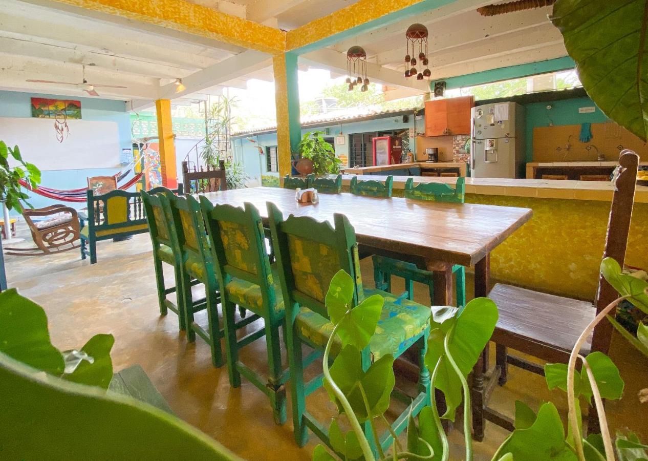 Hostel Villa Mary ตากังกา ภายนอก รูปภาพ