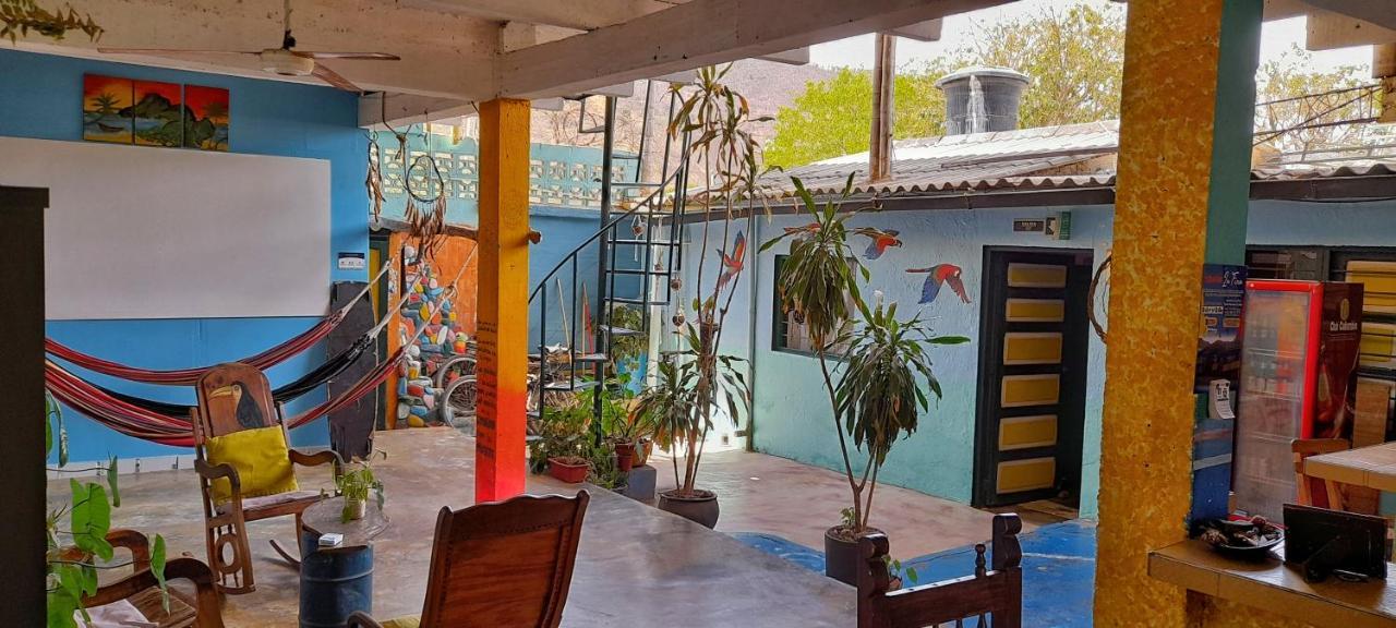 Hostel Villa Mary ตากังกา ภายนอก รูปภาพ