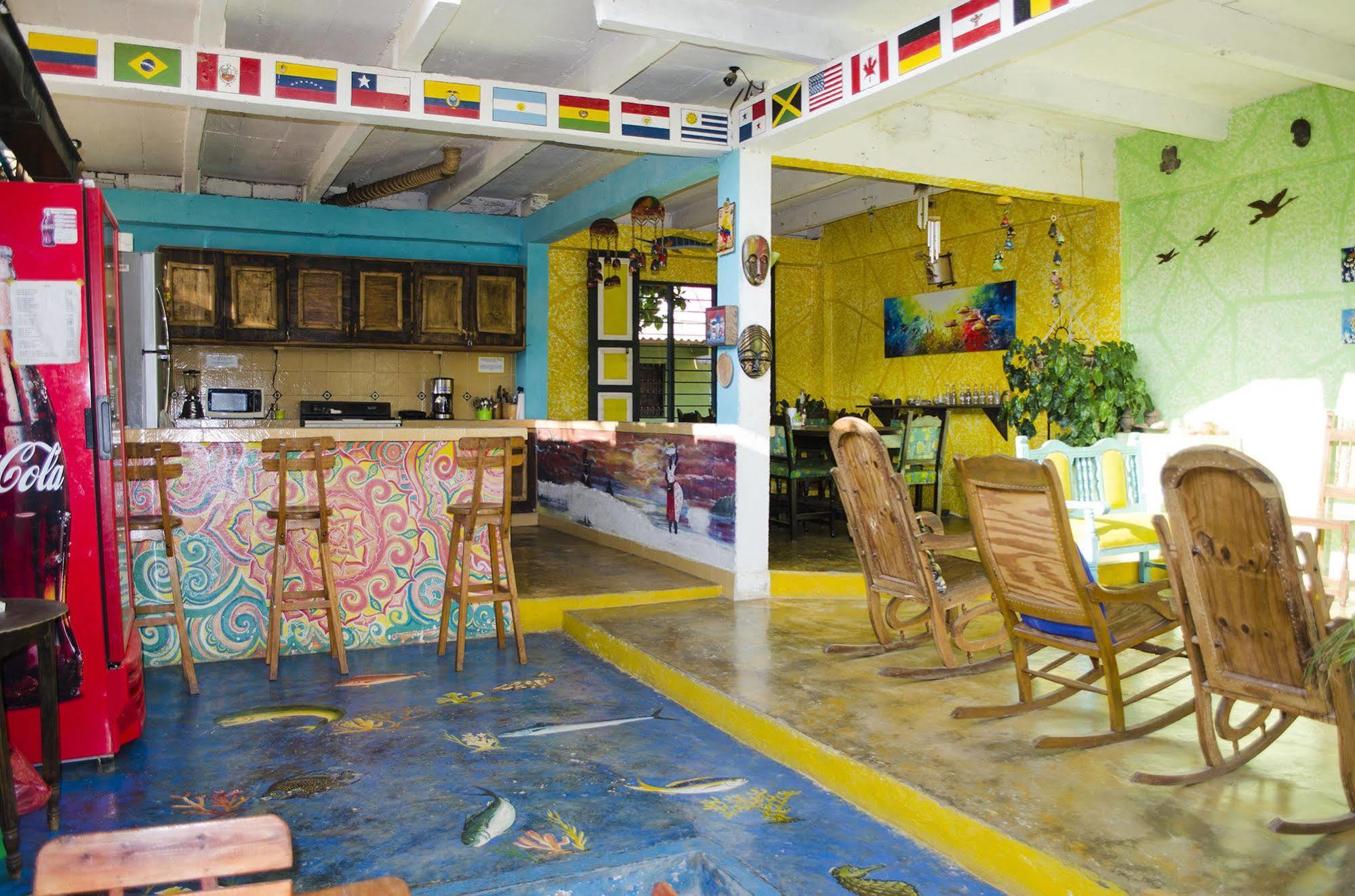 Hostel Villa Mary ตากังกา ภายนอก รูปภาพ