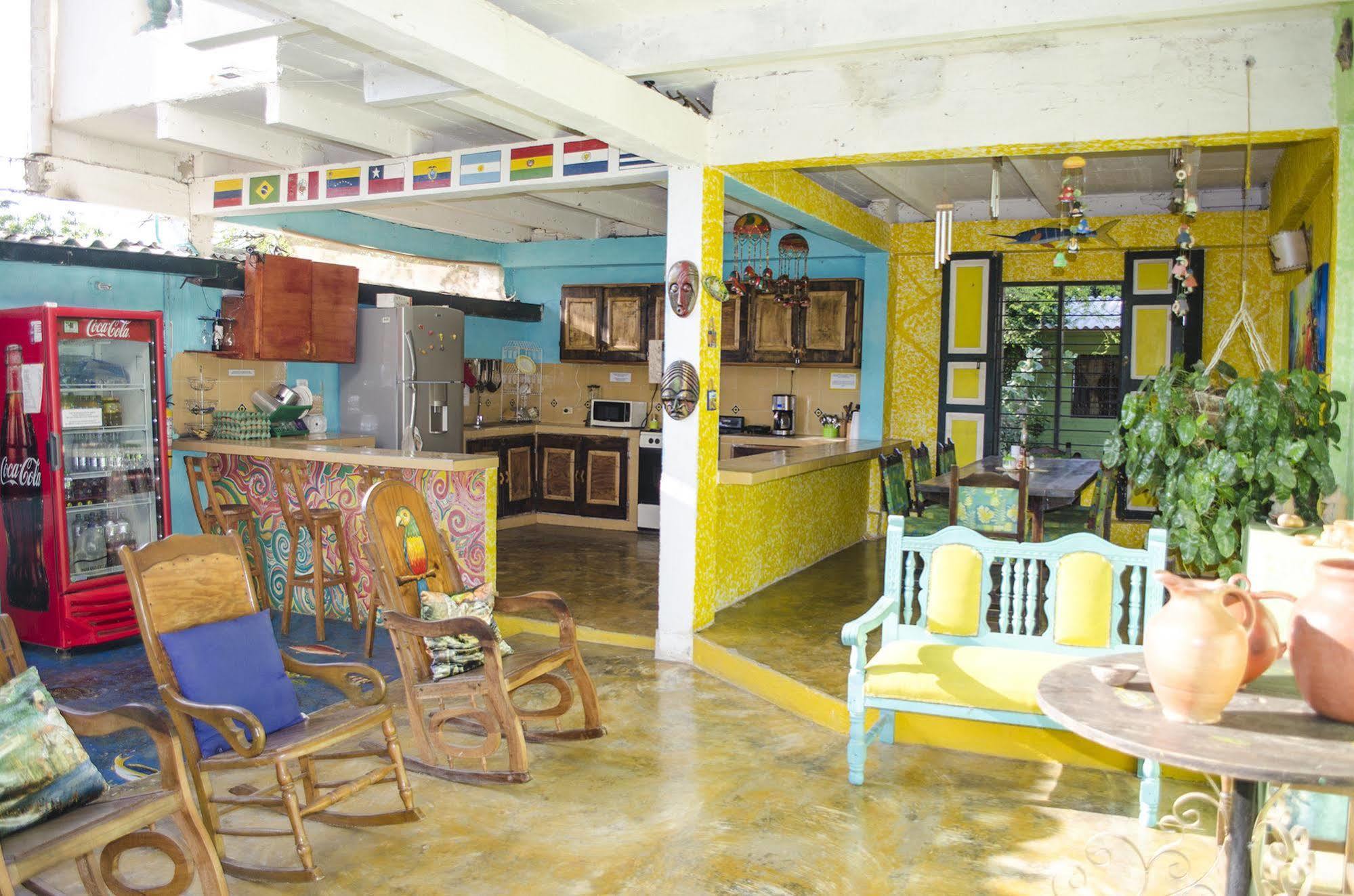 Hostel Villa Mary ตากังกา ภายนอก รูปภาพ